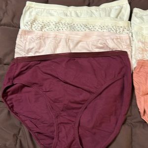 8 Fruit of the Loom. Hi-Cut Women’s Cotton Briefs